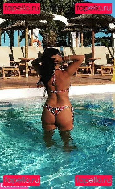 Angela Cavagna Onlyfans Photo Gallery 