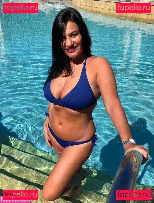 Angela Cavagna Onlyfans Photo Gallery 