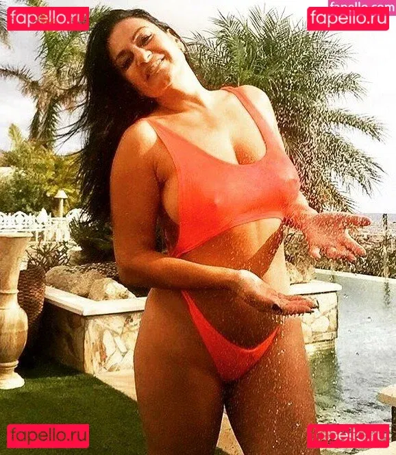 Angela Cavagna Onlyfans Photo Gallery 