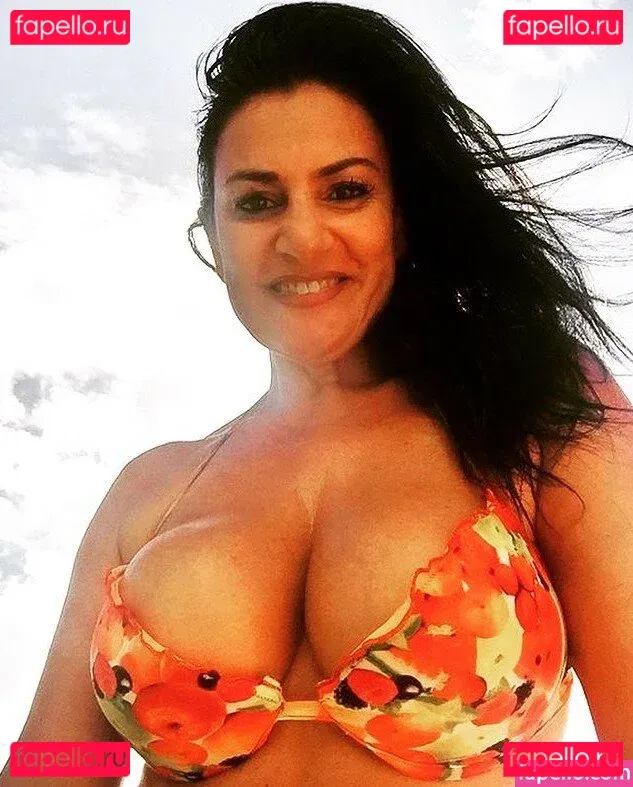 Angela Cavagna Onlyfans Photo Gallery 