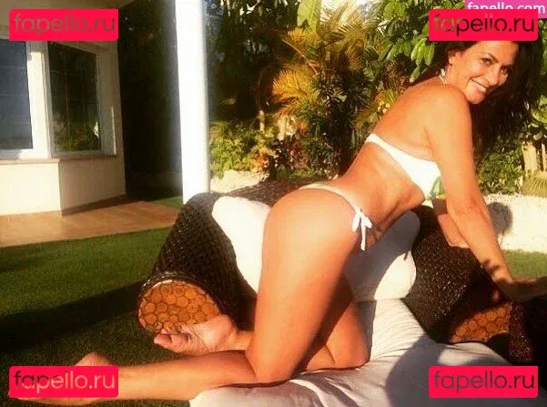 Angela Cavagna Onlyfans Photo Gallery 