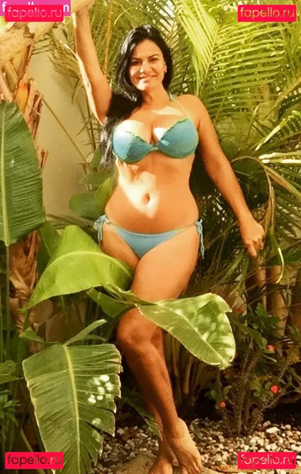 Angela Cavagna Onlyfans Photo Gallery 