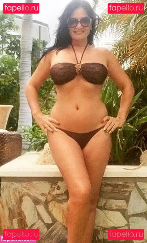 Angela Cavagna Onlyfans Photo Gallery 