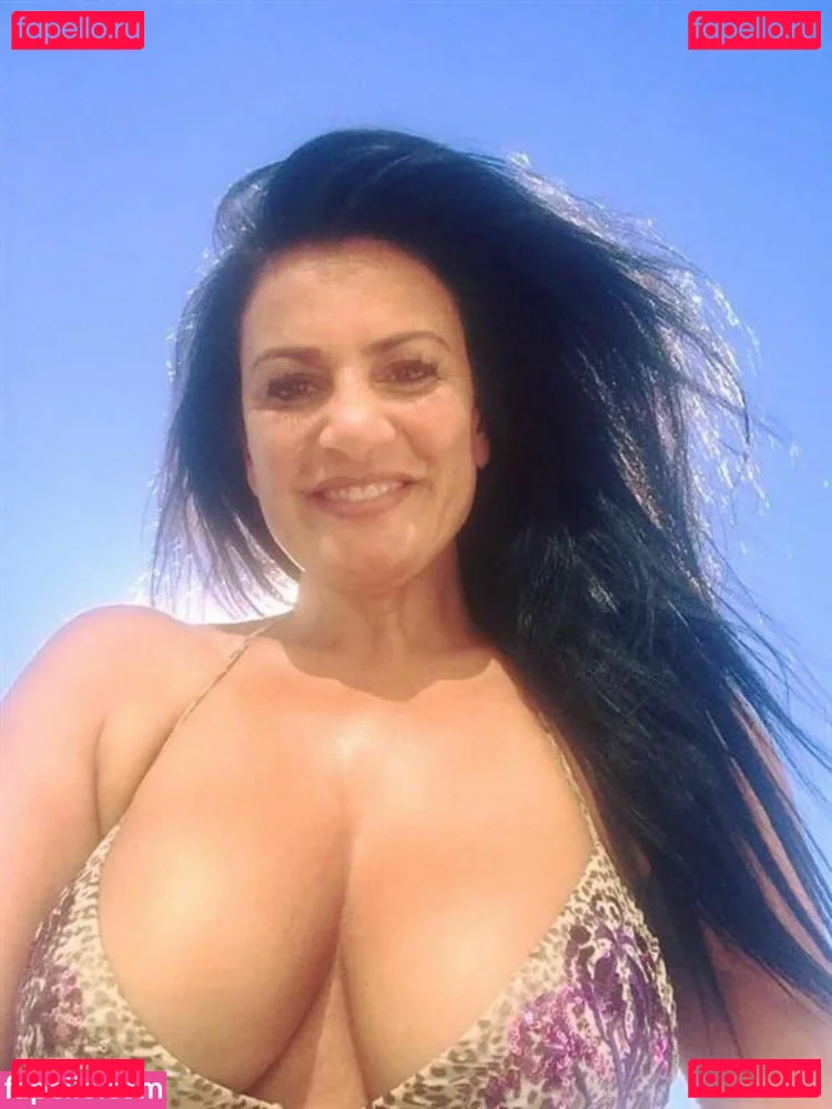 Angela Cavagna Onlyfans Photo Gallery 