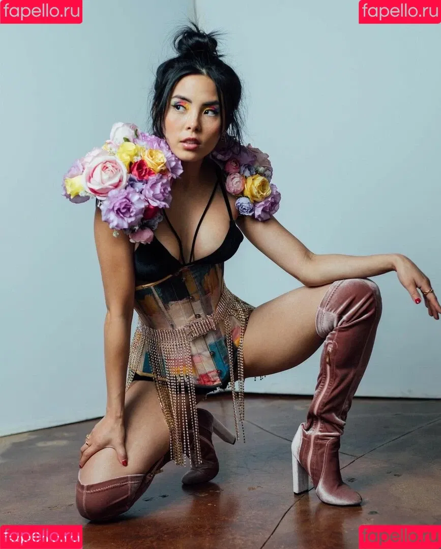 Anna Akana Onlyfans Photo Gallery 