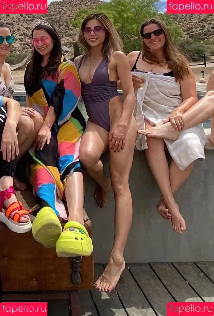 Anna Akana Onlyfans Photo Gallery 