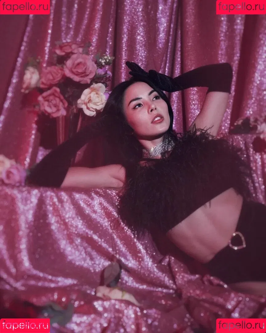 Anna Akana Onlyfans Photo Gallery 