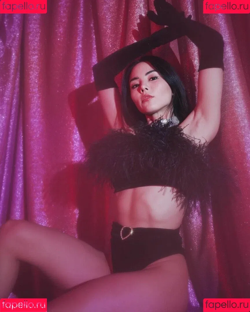 Anna Akana Onlyfans Photo Gallery 