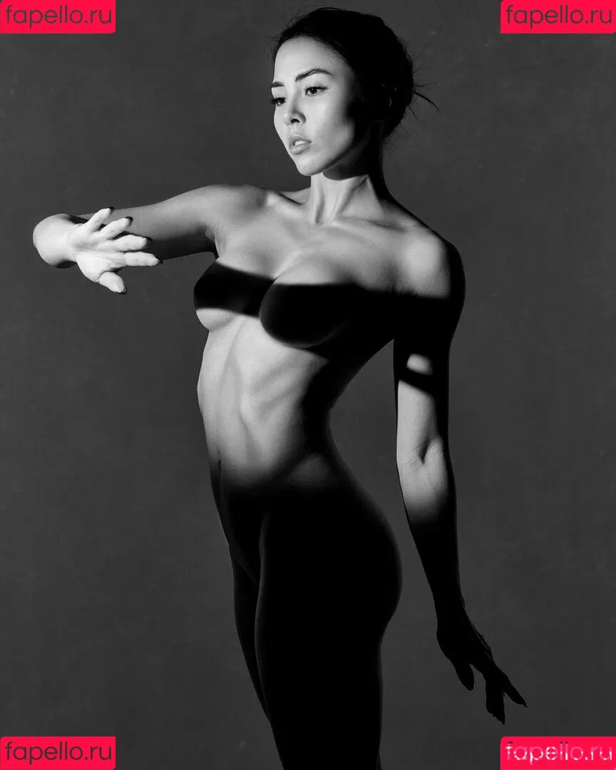 Anna Akana Onlyfans Photo Gallery 