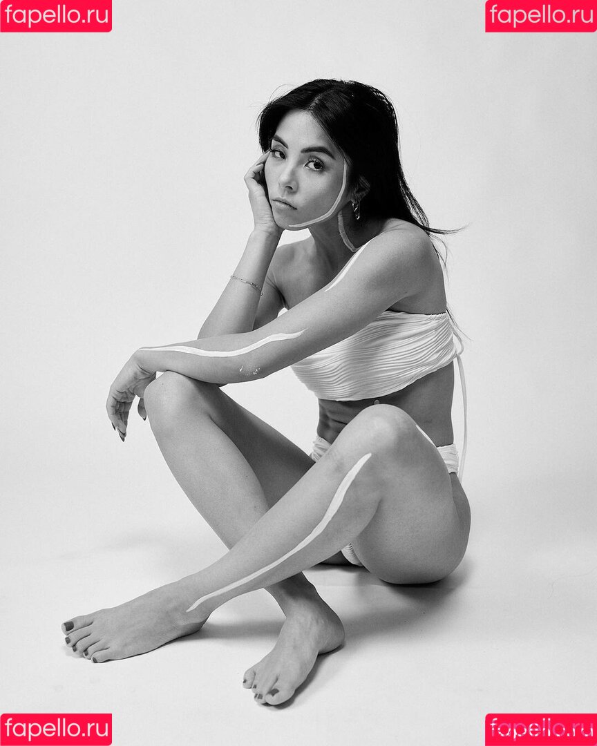 Anna Akana Onlyfans Photo Gallery 