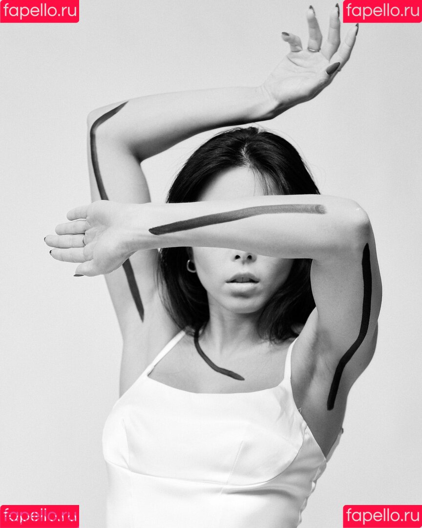 Anna Akana Onlyfans Photo Gallery 