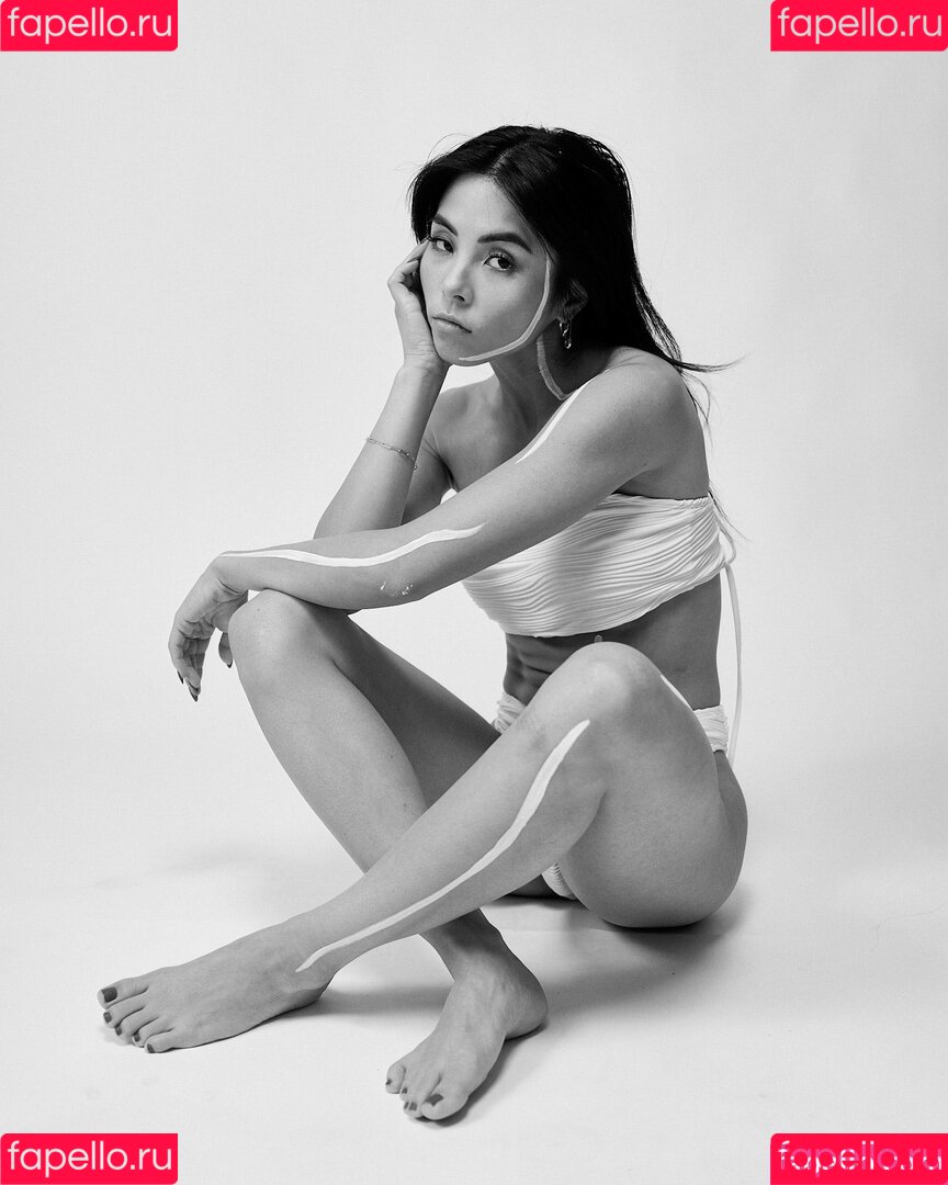 Anna Akana Onlyfans Photo Gallery 