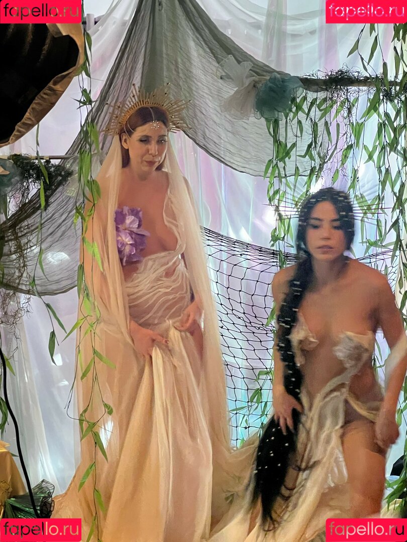 Anna Akana Onlyfans Photo Gallery 