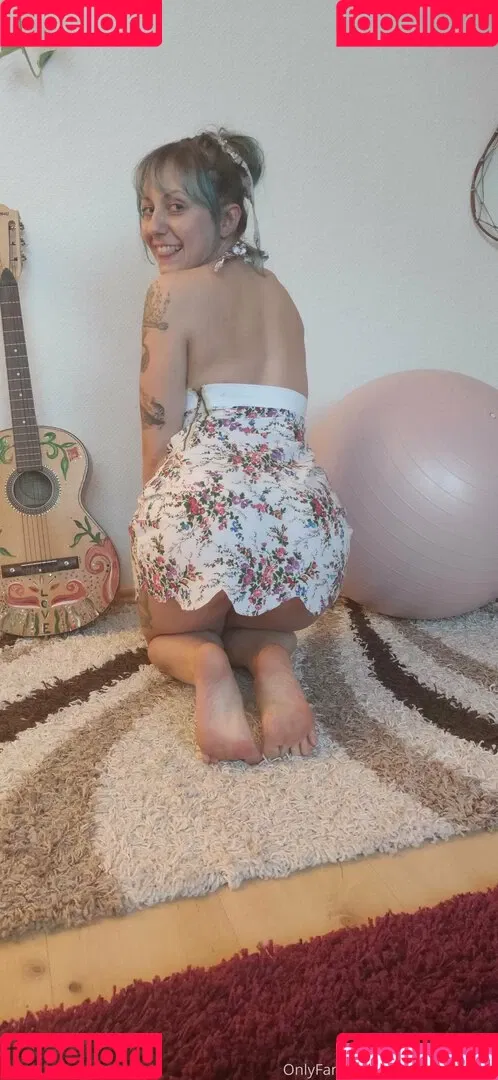 freakyfjonda Onlyfans Photo Gallery 