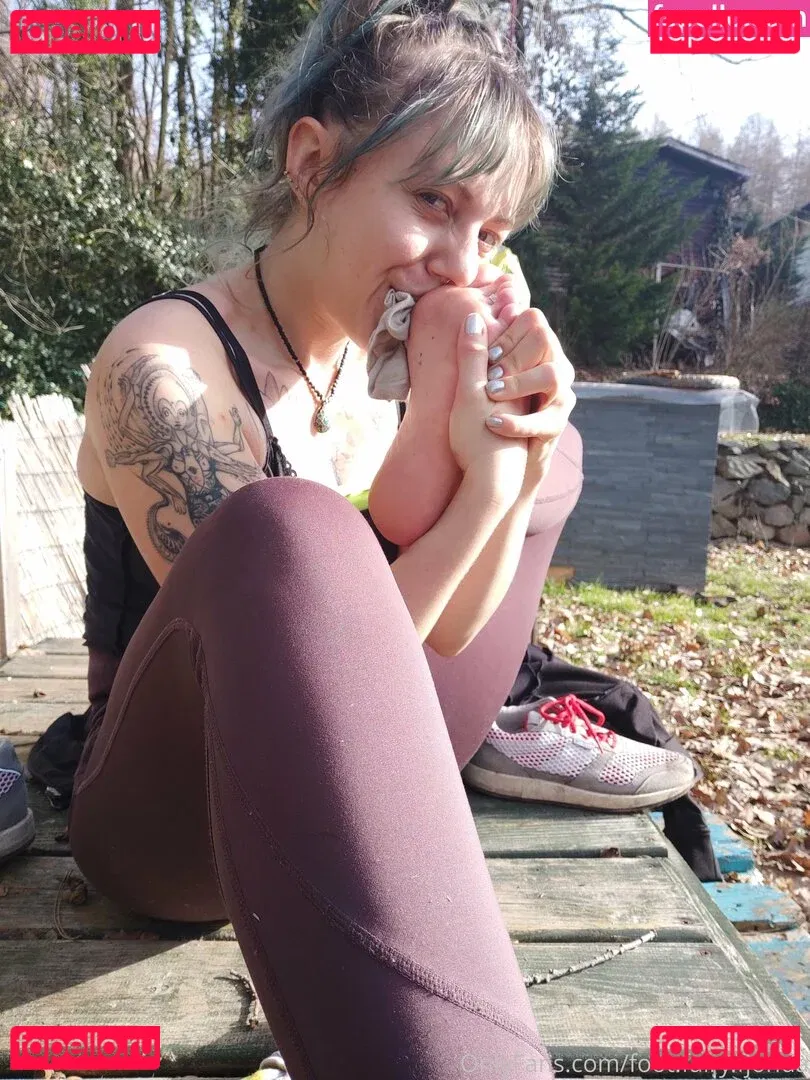 freakyfjonda Onlyfans Photo Gallery 