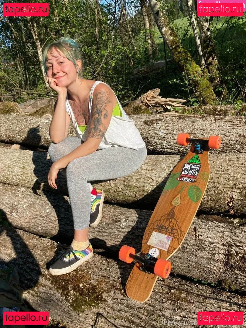 freakyfjonda Onlyfans Photo Gallery 