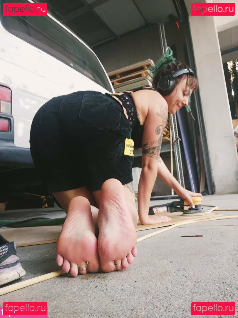 freakyfjonda Onlyfans Photo Gallery 