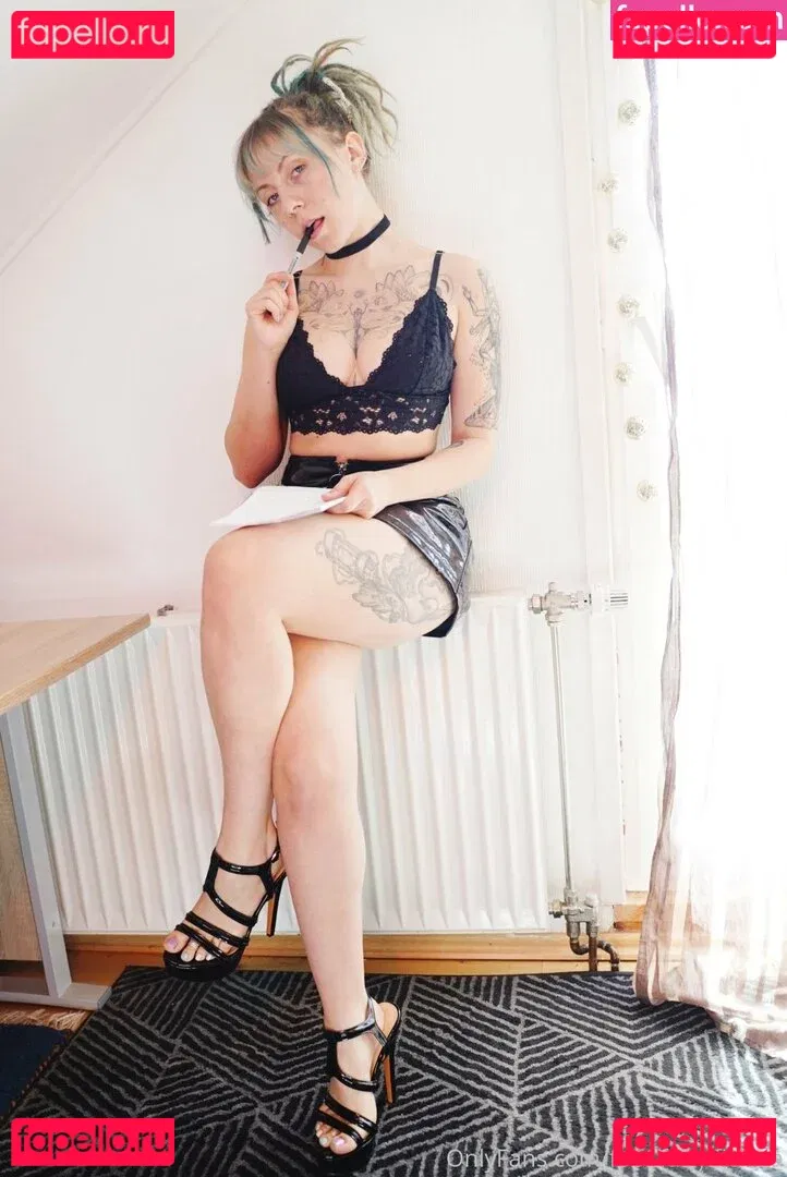 freakyfjonda Onlyfans Photo Gallery 