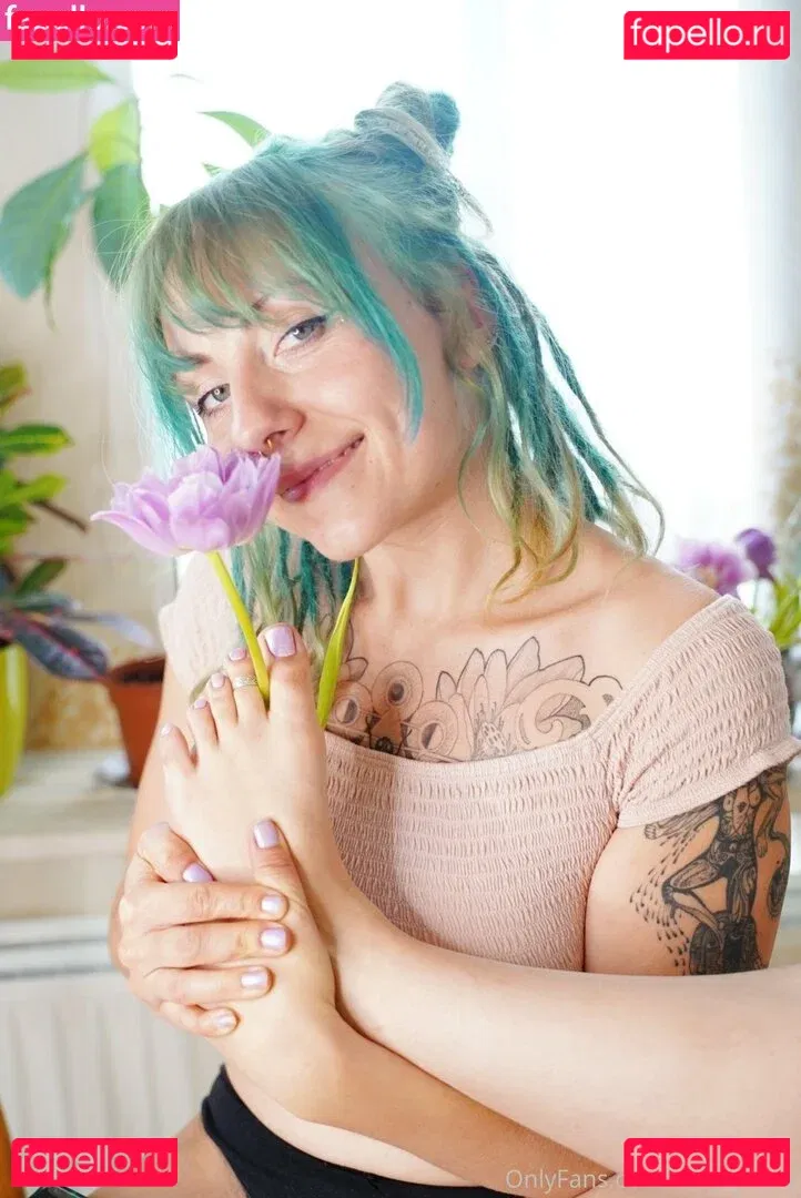 freakyfjonda Onlyfans Photo Gallery 