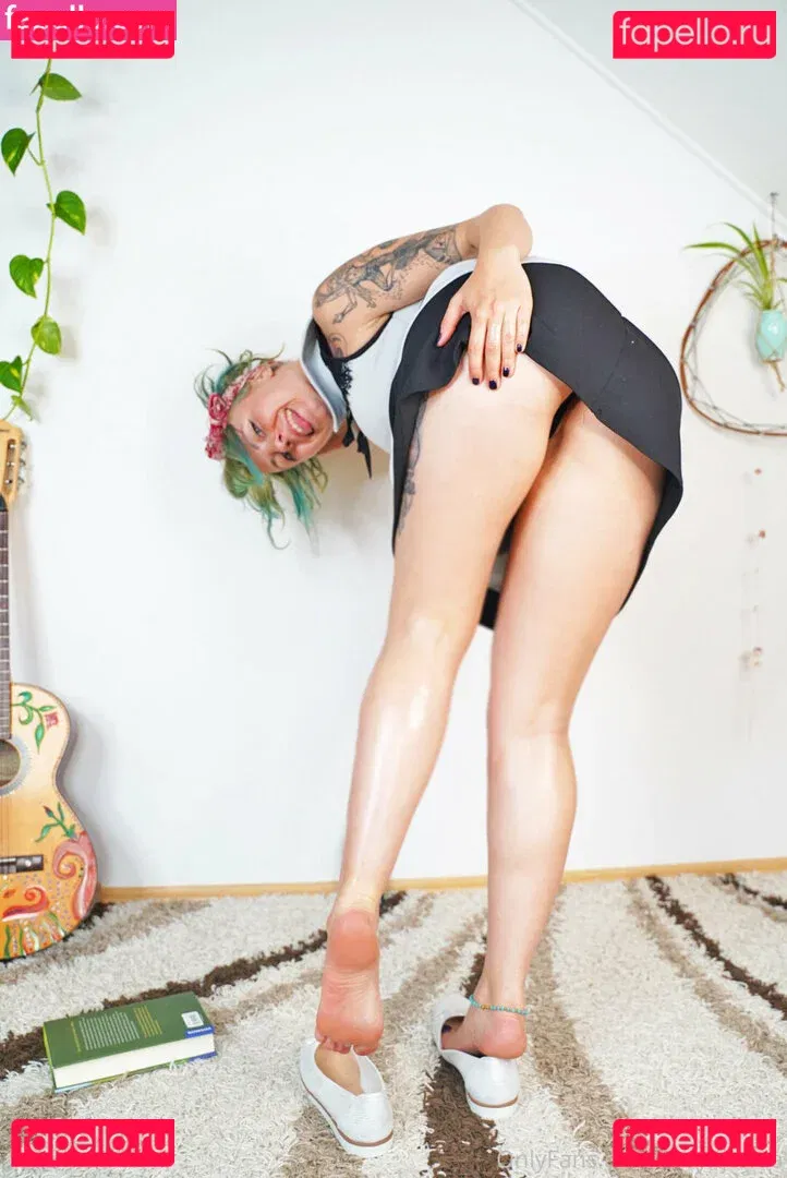 freakyfjonda Onlyfans Photo Gallery 