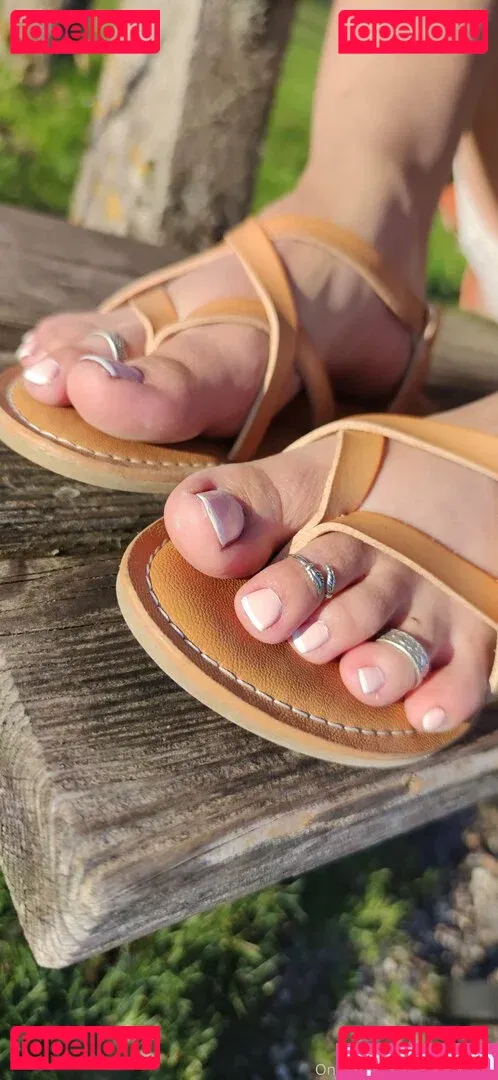 freakyfjonda Onlyfans Photo Gallery 