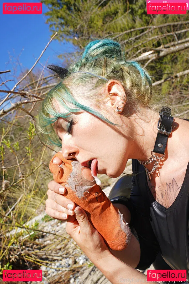 freakyfjonda Onlyfans Photo Gallery 