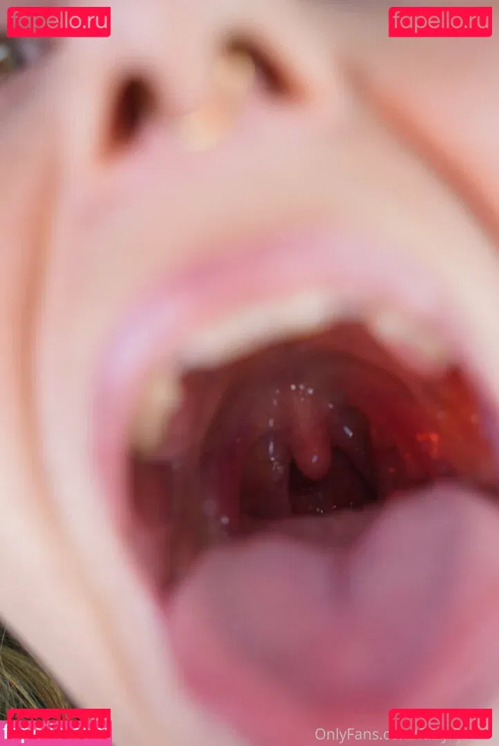 freakyfjonda Onlyfans Photo Gallery 