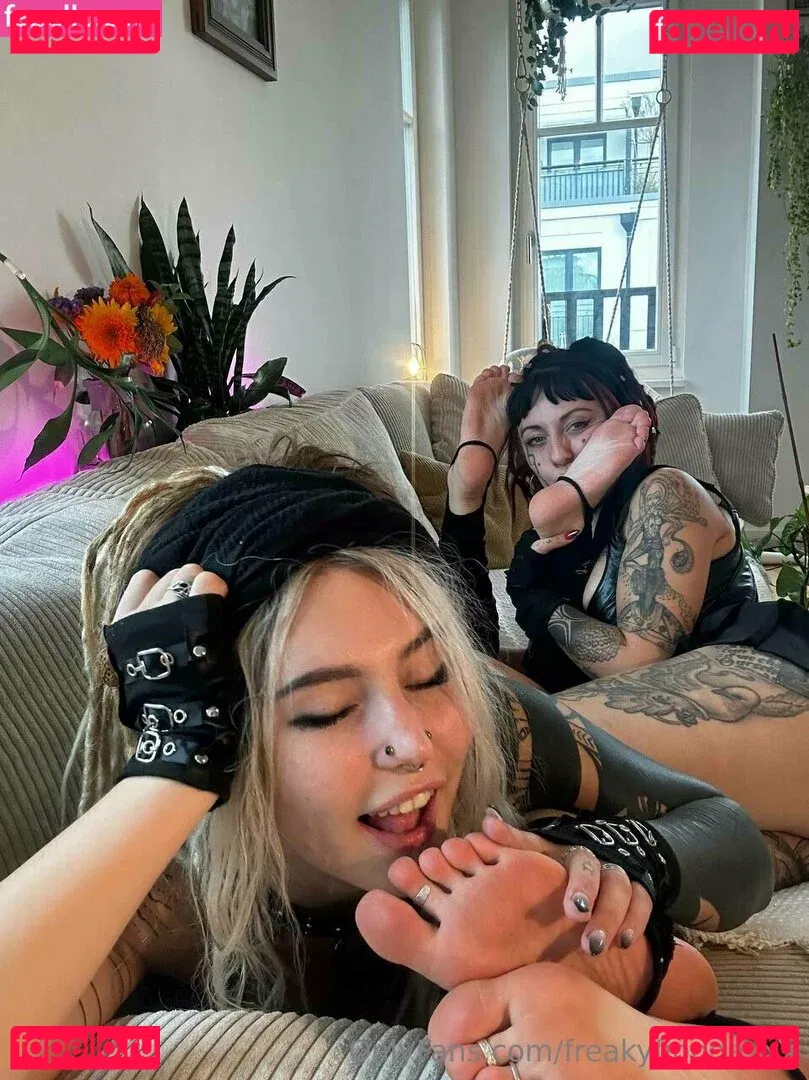 freakyfjonda Onlyfans Photo Gallery 