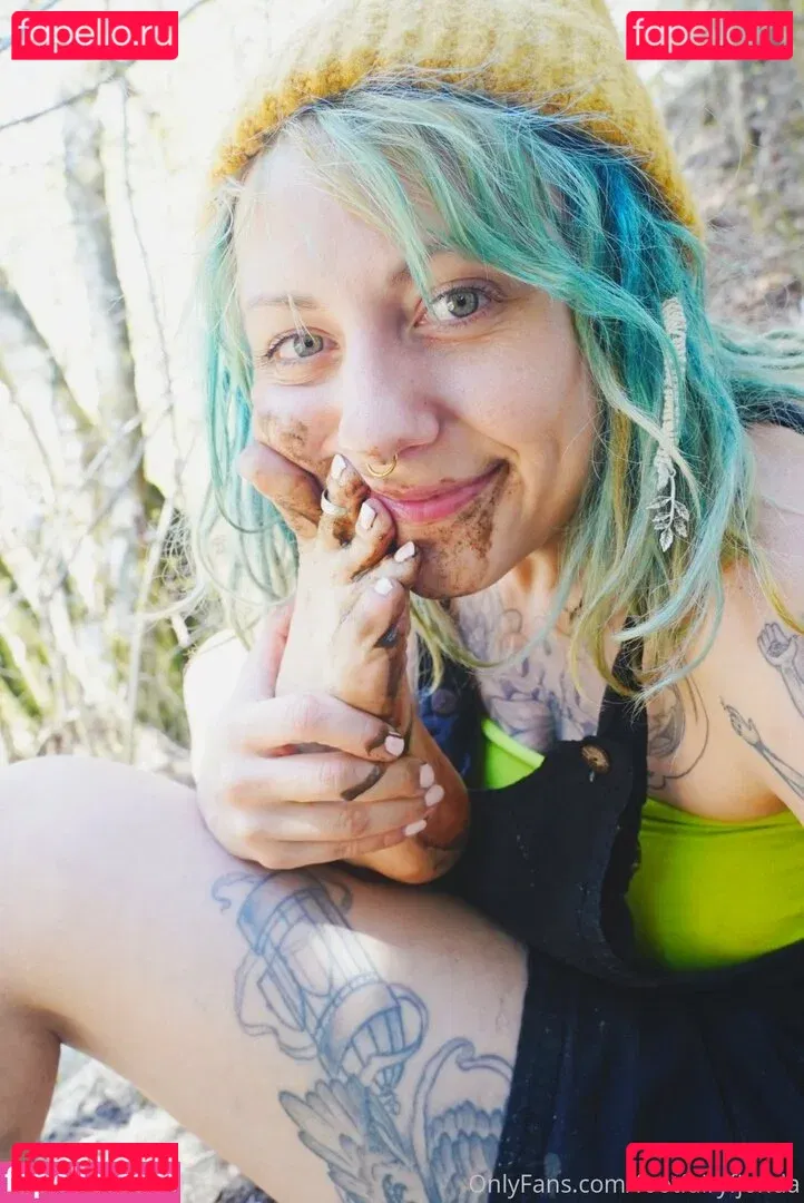 freakyfjonda Onlyfans Photo Gallery 