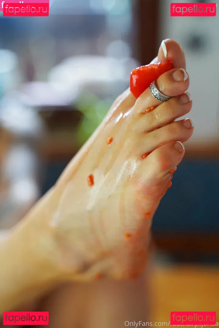 freakyfjonda Onlyfans Photo Gallery 