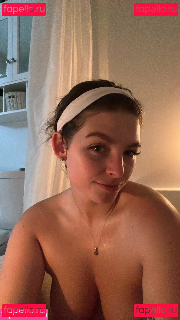 ellaleeblossom Nude Onlyfans Photo 9