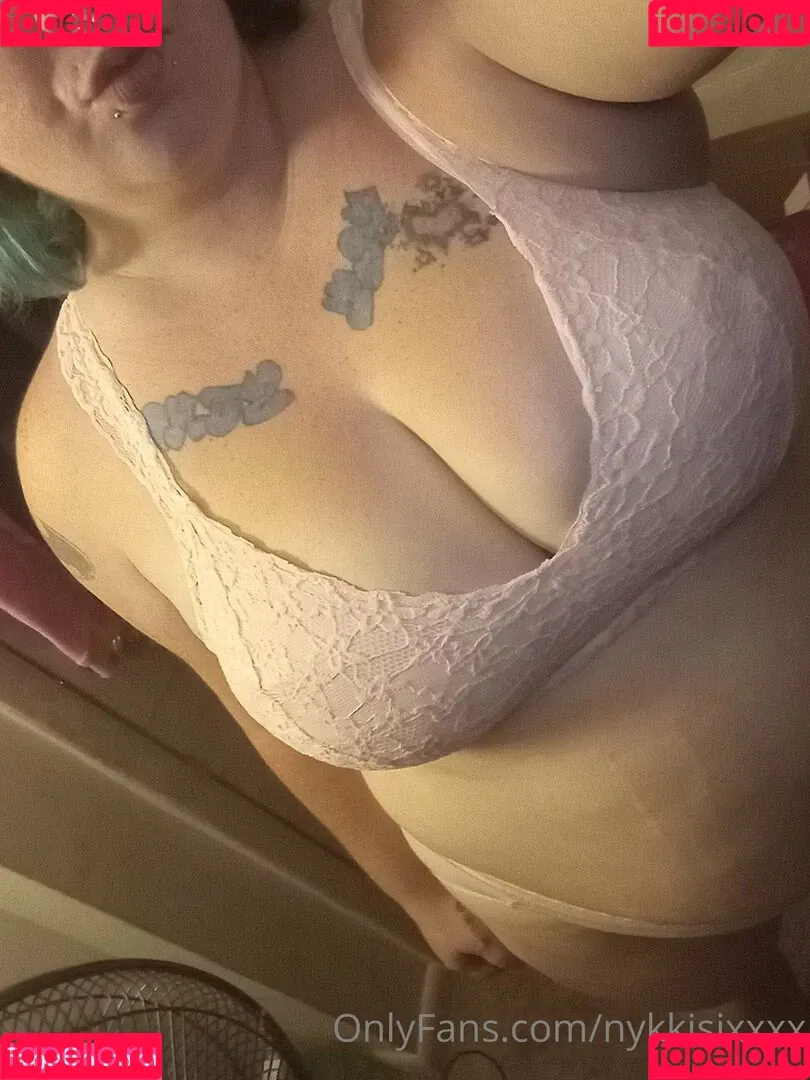 nykkisixxxx Onlyfans Photo Gallery 