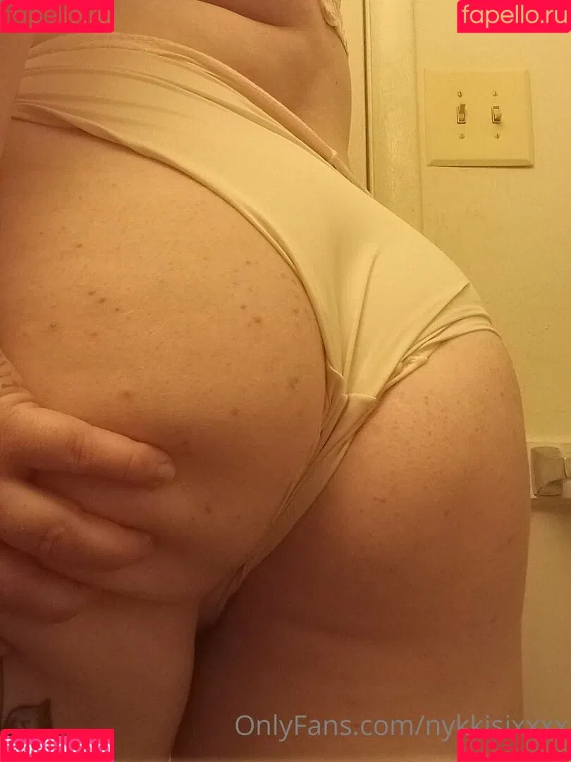 nykkisixxxx Onlyfans Photo Gallery 