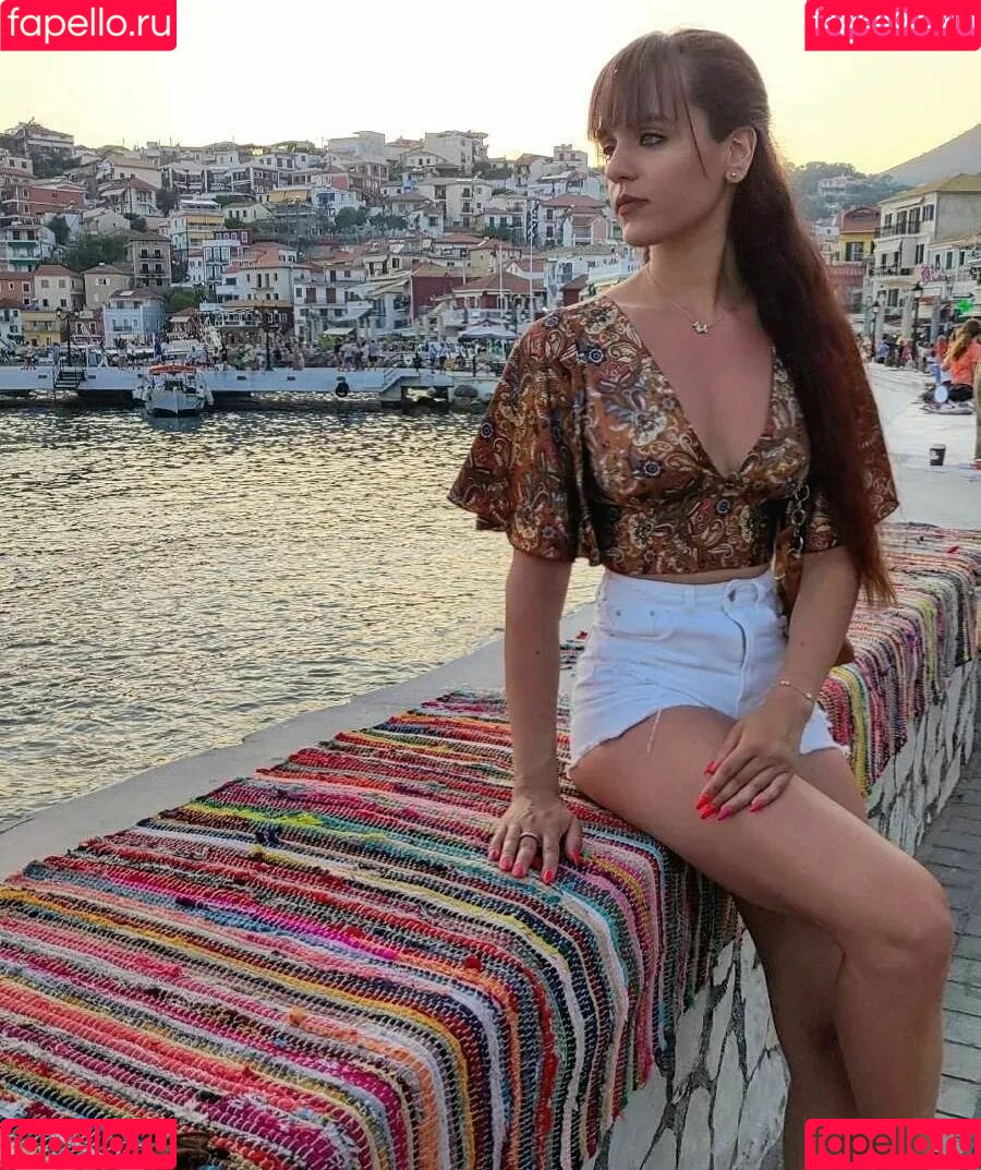 Angela Doxa Nude Onlyfans Photo 9