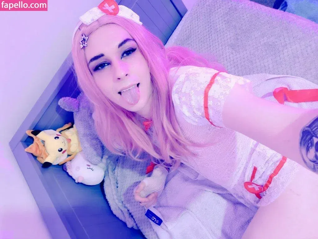 SashaSuxxx Onlyfans Photo Gallery 