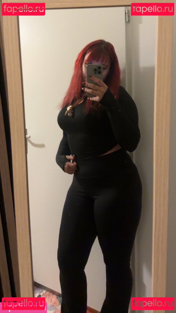 Succibitch002 Nude Onlyfans Photo 17