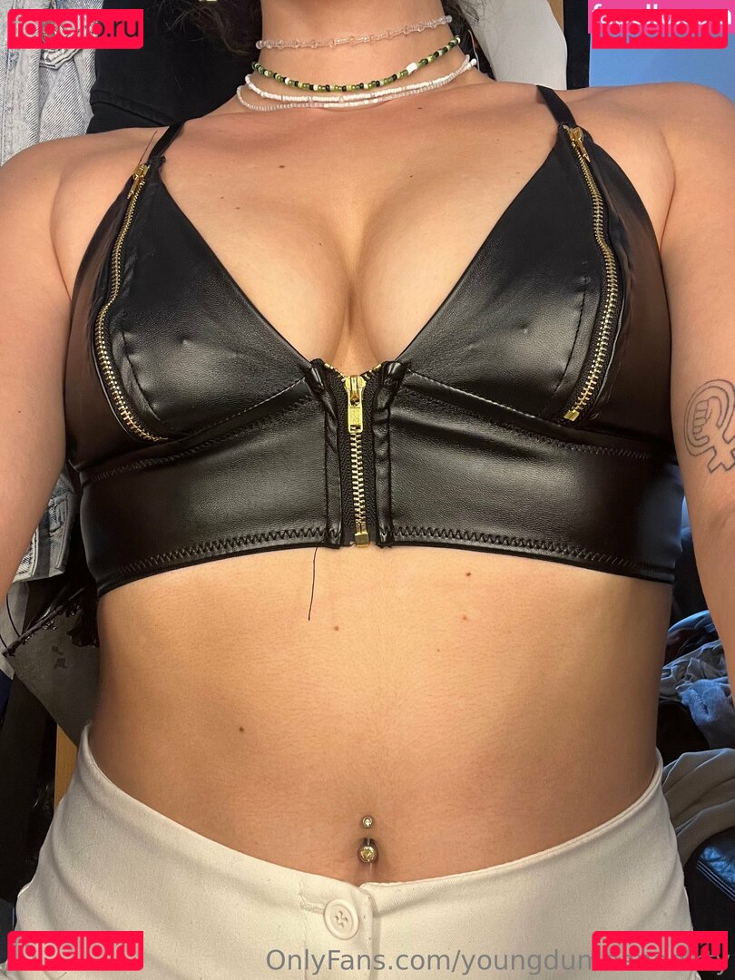 youngdumbanddirty Nude Onlyfans Photo 49