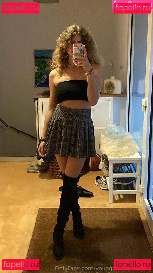 youngdumbanddirty Nude Onlyfans Photo 29