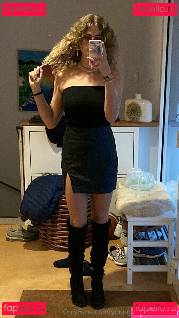 youngdumbanddirty Nude Onlyfans Photo 26