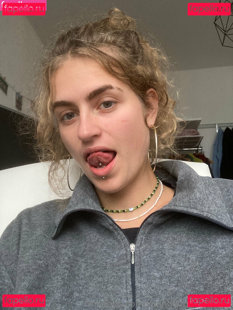 youngdumbanddirty Nude Onlyfans Photo 13