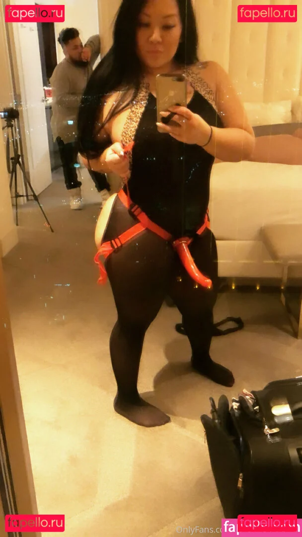 misstokyoleigh Onlyfans Photo Gallery 