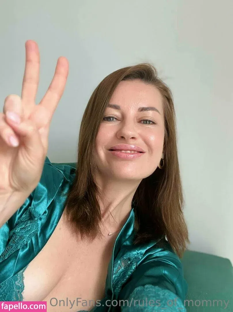 rules_of_mommy Onlyfans Photo Gallery 