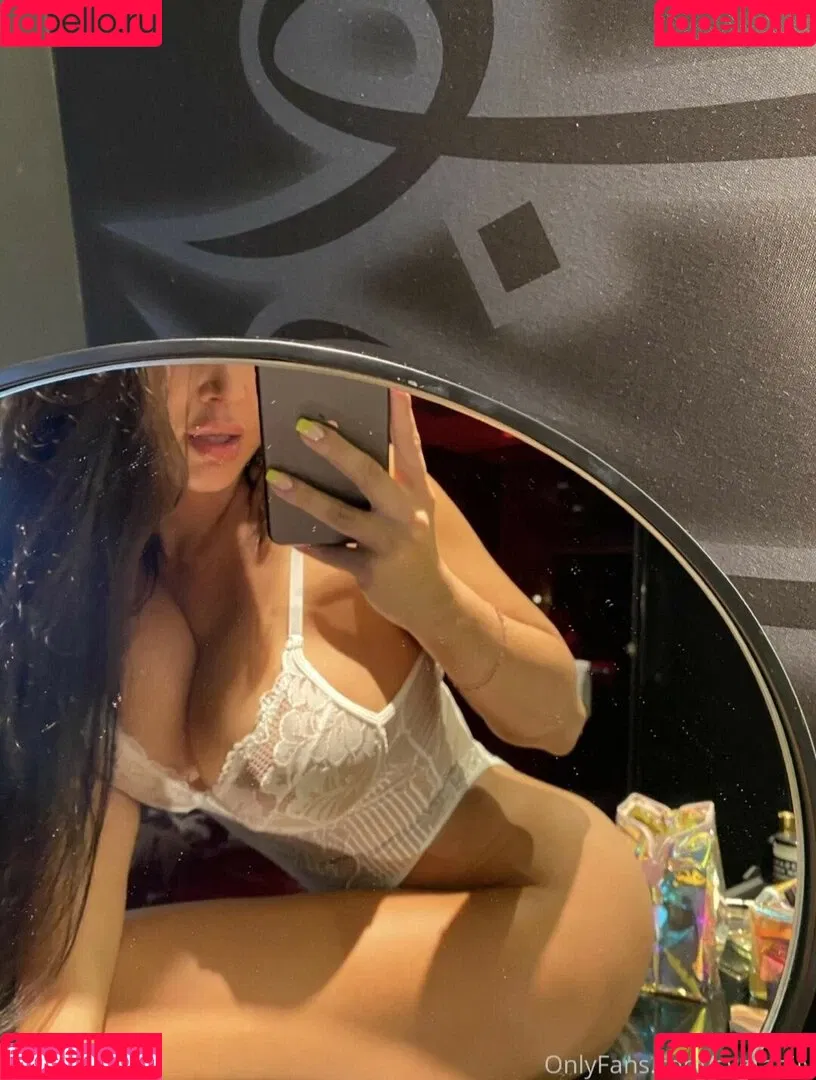 Sveta Bilyalova Onlyfans Photo Gallery 