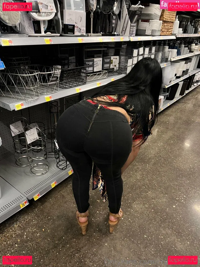 crybabydoll Onlyfans Photo Gallery 