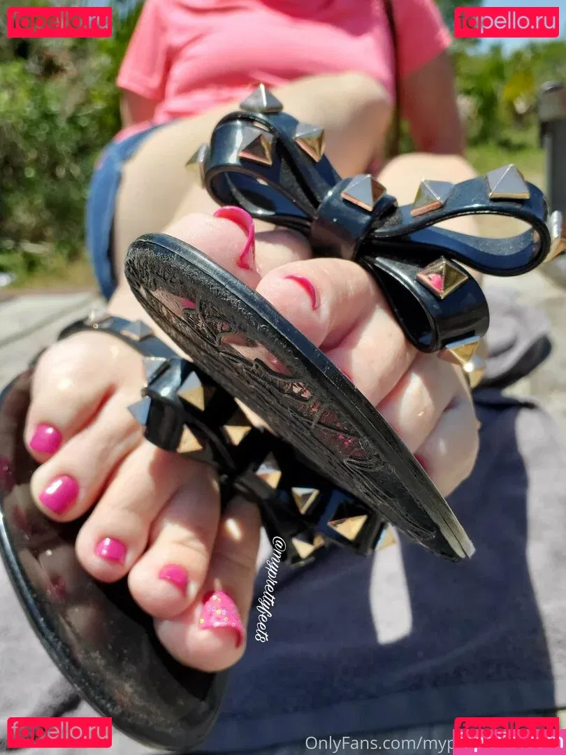 myprettyfeet8free Onlyfans Photo Gallery 