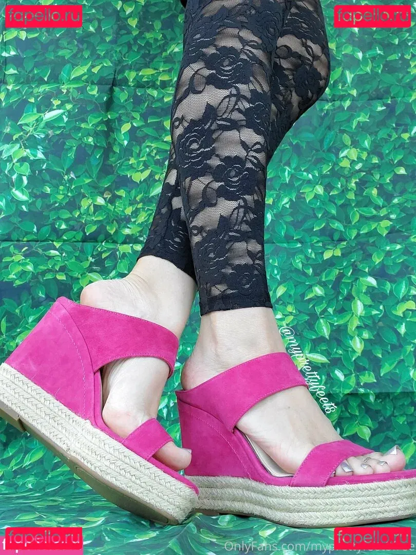 myprettyfeet8free Onlyfans Photo Gallery 
