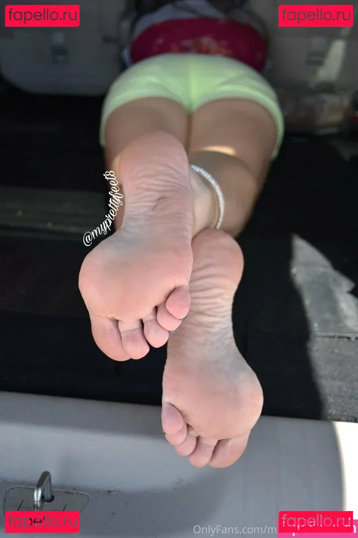 myprettyfeet8free Onlyfans Photo Gallery 