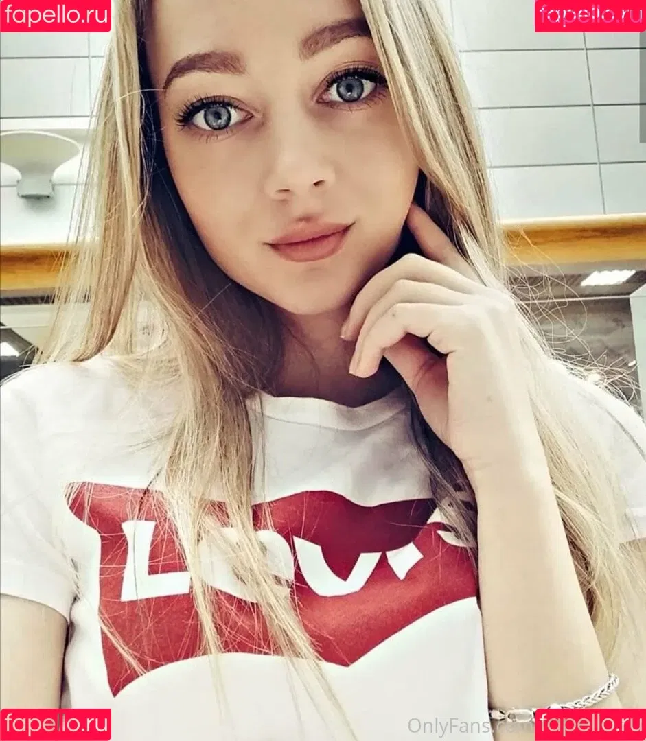 alinalovely Onlyfans Photo Gallery 