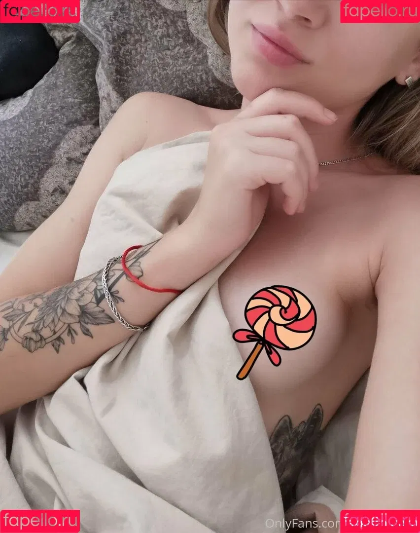 alinalovely Onlyfans Photo Gallery 