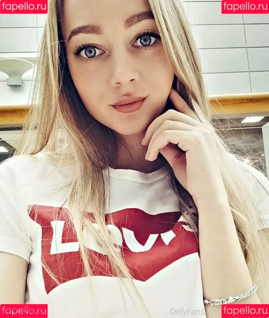 alinalovely Onlyfans Photo Gallery 